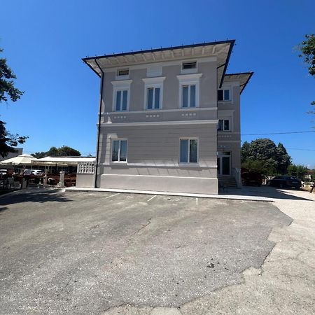 San Valentino Hotel Bašanija Exterior foto
